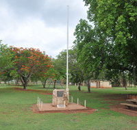 Mataranka War Memorial - Accommodation Georgetown