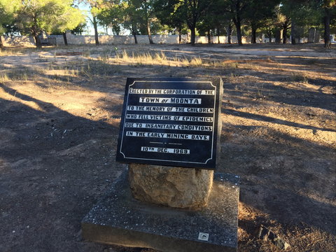 Moonta Cemetery Walks - Accommodation Georgetown 1