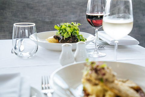 Journey Beyond Cruise Sydney Harbour - All Inclusive Dinner Cruise - Accommodation Georgetown 4