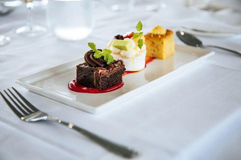 Journey Beyond Cruise Sydney Harbour - All Inclusive Dinner Cruise - Accommodation Georgetown 6