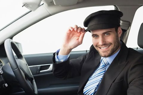 Cairns & Airport Transfers Between Port Douglas & Cairns (Private Chauffeur) - Accommodation Georgetown 1