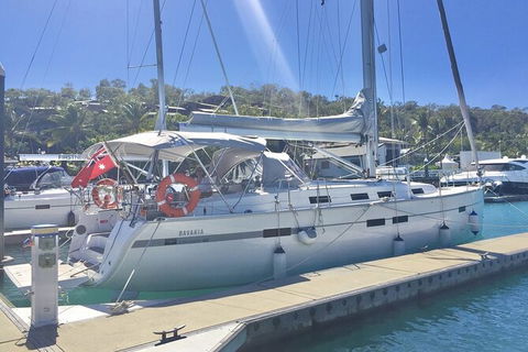 Sailing Curlew Escape On Moreton Bay - Accommodation Georgetown 8