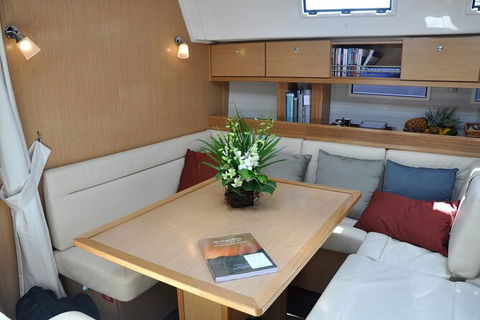 Sailing Curlew Escape On Moreton Bay - Accommodation Georgetown 14