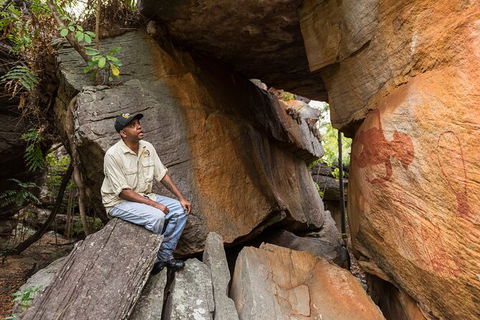 Half Day Aboriginal Rock Art Experience In Queensland - Accommodation Georgetown 7