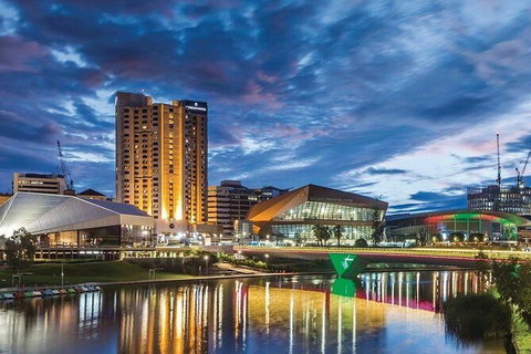 Arrival Private Transfers: Adelaide Airport ADL To Adelaide In Luxury Van - Accommodation Georgetown 2