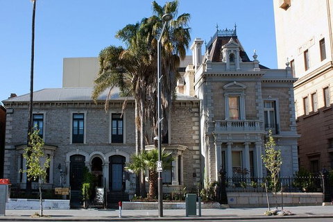 Arrival Private Transfers: Adelaide Airport ADL To Adelaide In Luxury Van - Accommodation Georgetown 3