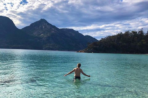 Sea & Explore Wineglass Bay & Freycinet National Park - Cruise & Walk - Accommodation Georgetown 2