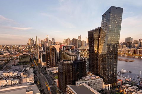 Melbourne Airport Transfers: Melbourne To Melbourne Airport MEL In Luxury Car - Accommodation Georgetown 5