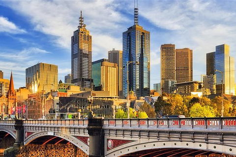Melbourne Airport Transfers: Melbourne To Melbourne Airport MEL In Luxury Car - Accommodation Georgetown 2