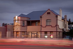 Cross Keys Hotel - Accommodation Georgetown 0