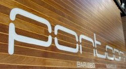 Pontoon Bar - Accommodation Georgetown 2