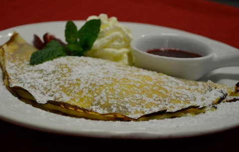 Des Alpes Swiss Restaurant - Accommodation Georgetown 2