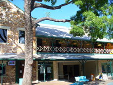 Victoria Hotel - Accommodation Georgetown 2