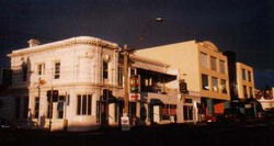 Commercial Hotel Launceston - Accommodation Georgetown 2
