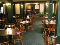 Pig & Whistle Bar & Bistro - Accommodation Georgetown 3