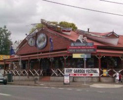 Great Southern Hotel - Accommodation Georgetown 0