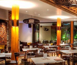 Lakes Hotel - Accommodation Georgetown 1