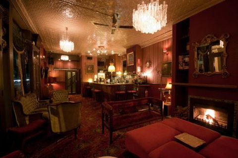 Back Bar Cocktail Lounge & Function Venue - Accommodation Georgetown 0