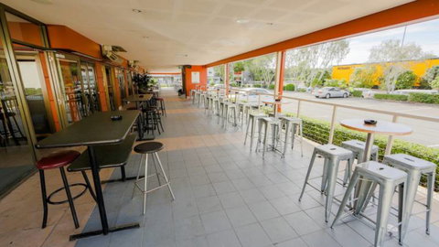 Treetops Tavern - Accommodation Georgetown 1