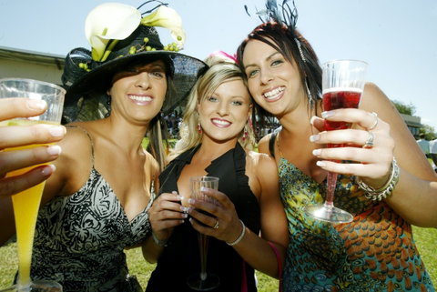 Albury Racing Club Boxing Day Races - Accommodation Georgetown 0