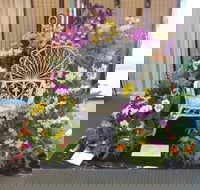 Orchids Out West - Accommodation Georgetown