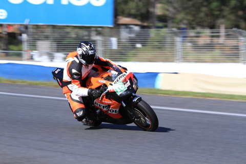 QR Moto Ride Days At Queensland Raceways! - Accommodation Georgetown 1