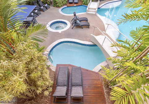 Meridian Port Douglas - Accommodation Georgetown 4