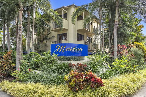 Meridian Port Douglas - Accommodation Georgetown 0