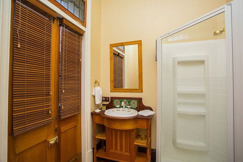 Danum House B & B - Accommodation Georgetown 3