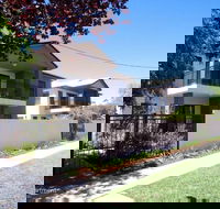 Charles Sturt Suites  Apartments