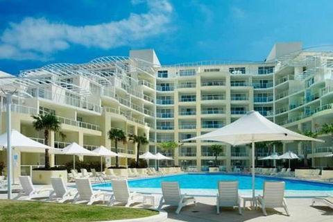 Mantra Ettalong Beach - Accommodation Georgetown 1