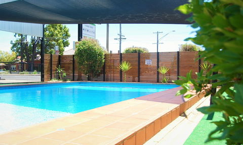 Golden West Motor Inn - Accommodation Georgetown 3