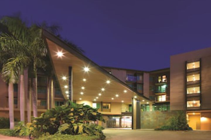Cathundral ACT Accommodation Georgetown