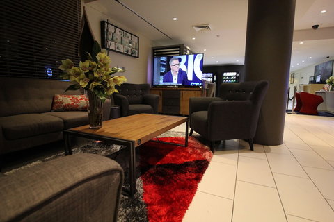 Ibis Newcastle - Accommodation Georgetown 2