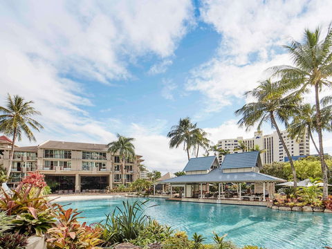 Novotel Cairns Oasis Resort - Accommodation Georgetown 6