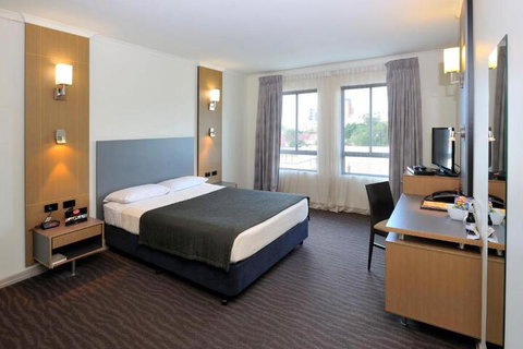 Metro Hotel Ipswich International - Accommodation Georgetown 5
