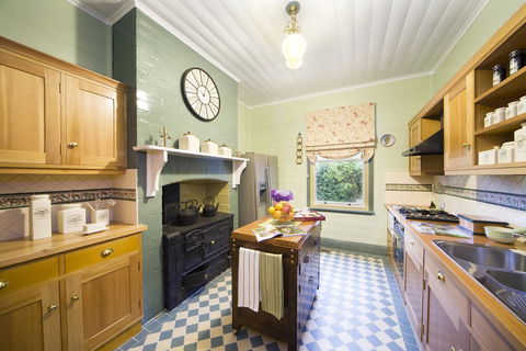 Varenna - Accommodation Georgetown 5