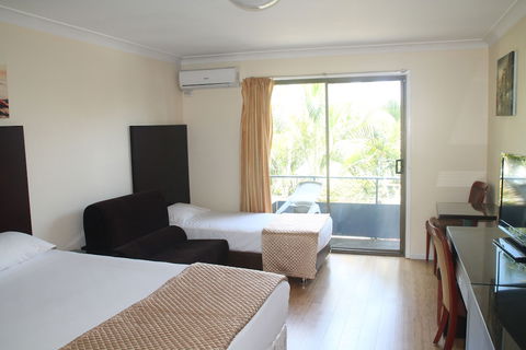 Centenary Motor Inn - Accommodation Georgetown 6