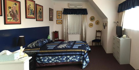 Aarn House B & B Airport Accommodation - Accommodation Georgetown 5