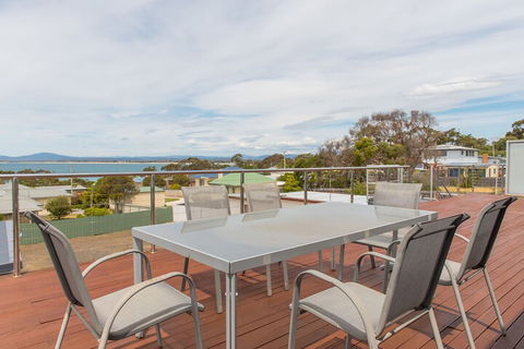 Bridport Holiday House - Accommodation Georgetown 4