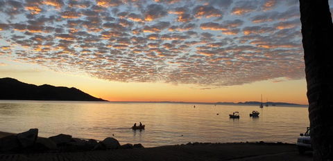 A City Retreat 2BR Apartment Reid Park Townsville - Accommodation Georgetown 1