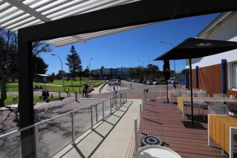 Perth Beachside Holiday House - Accommodation Georgetown 1