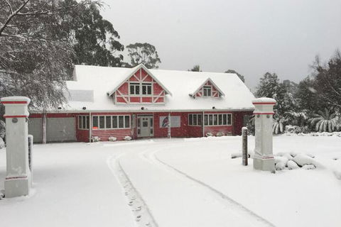 Cradle Chalet - Accommodation Georgetown 6