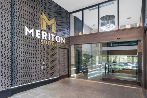 Meriton Suites North Sydney - Accommodation Georgetown 1