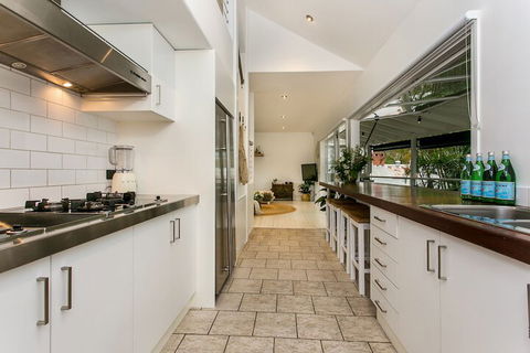 A PERFECT STAY - Cactus Rose Villa - Accommodation Georgetown 3