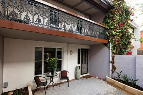 Park Terrace 2 - Accommodation Georgetown 2