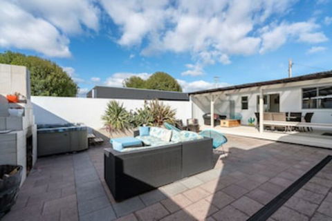 Ruby Soho Villas - Accommodation Georgetown 0