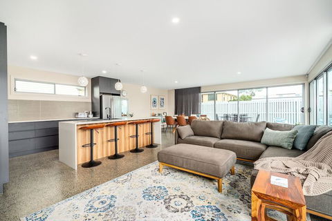 Ruby Soho Villas - Accommodation Georgetown 4
