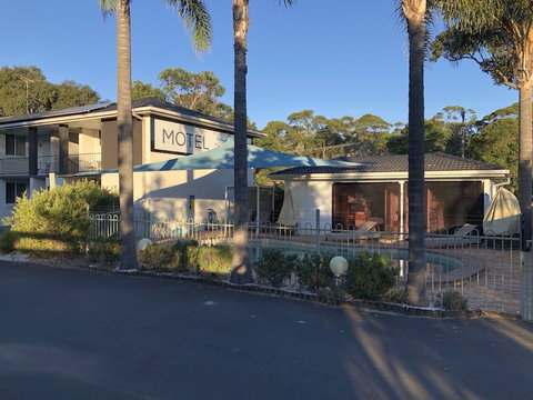 The Lodge Broulee - Accommodation Georgetown 1