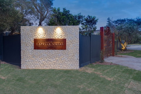 Capella Villa 1 - Accommodation Georgetown 3